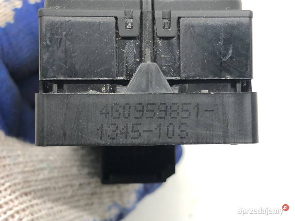 PRZEŁĄCZNIK SZYB AUDI A7 4G 4G0959851 1018