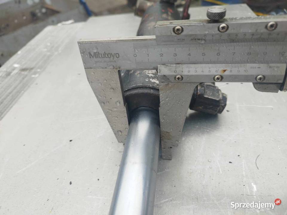 Siłownik hydrauliczny tłok Złożony 44 wielkopolskie Strzyżew