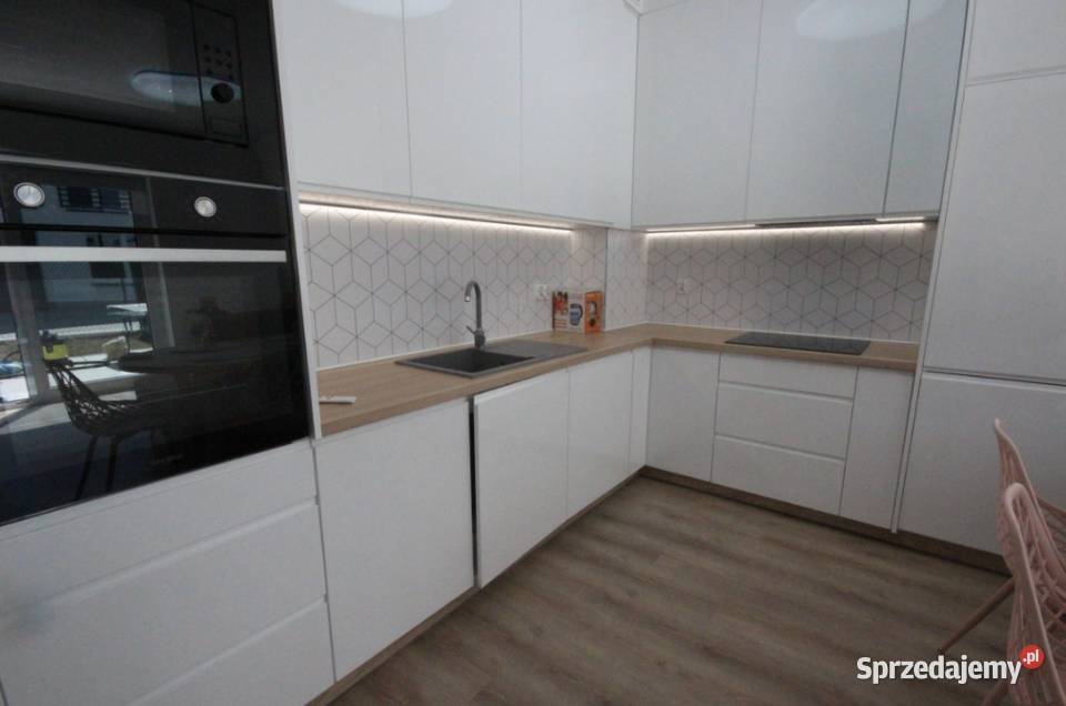 4pok 112m Wrocławia STRYCHGARAŻOGRÓD Kiełczówek Rok budowy 2023 dolnośląskie