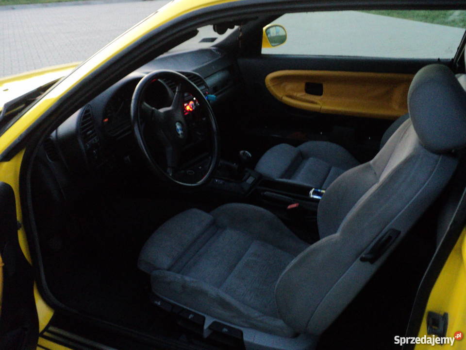 BMW E36 Dakar Gelb gwint Mpakiet M50B25 szyberdach