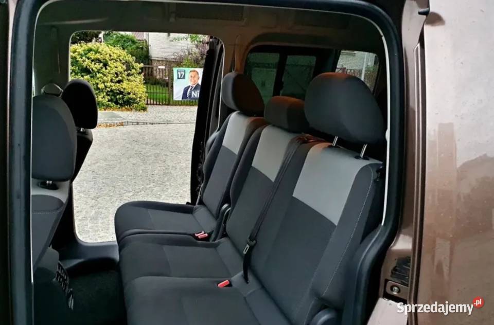 VW caddy 7osb Niski przebieg 155 Dzwola