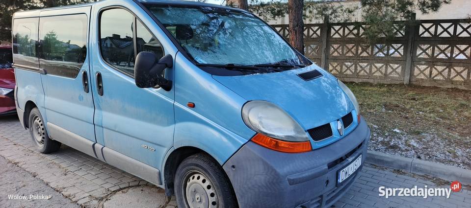 Renault Trafic 9 osobowy