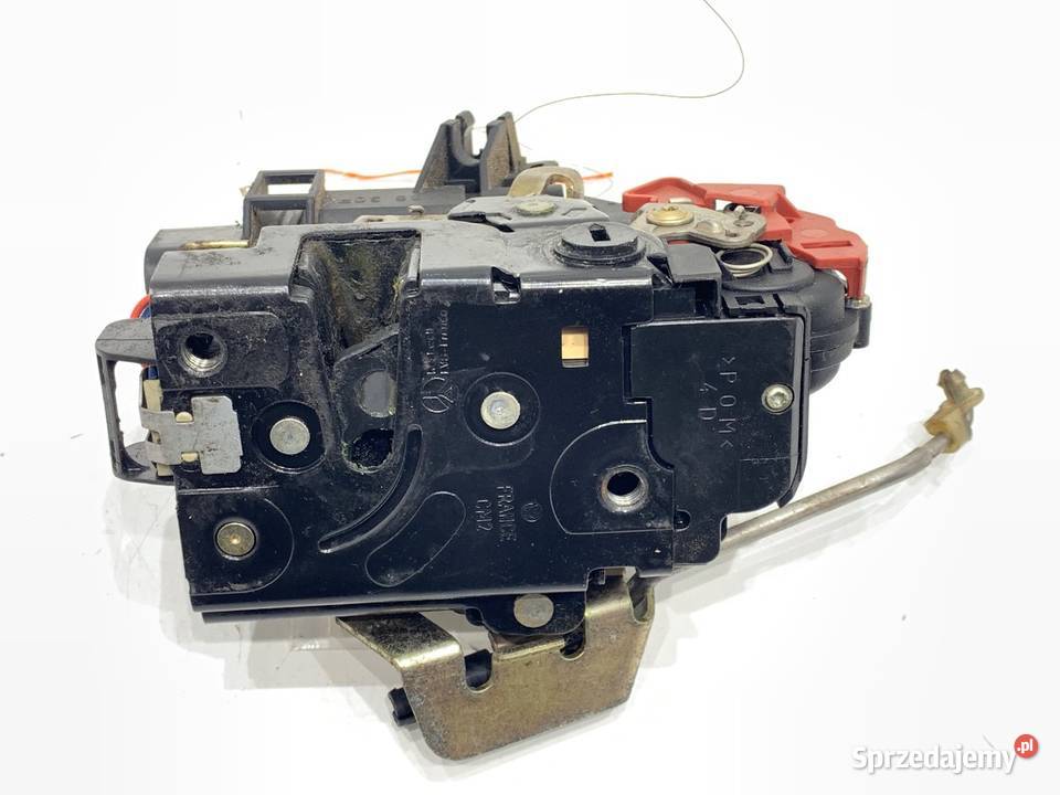 ZAMEK DRZWI PRAWY TYŁ AUDI A4 B6 SedanLimuzyna