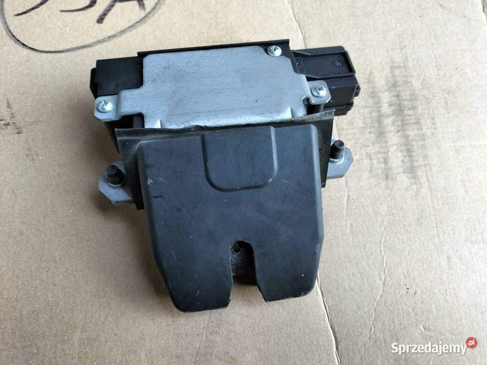 FORD FOCUS C MK1 2004 ZAMEK TYLNEJ KLAPY Kamień-Kolonia