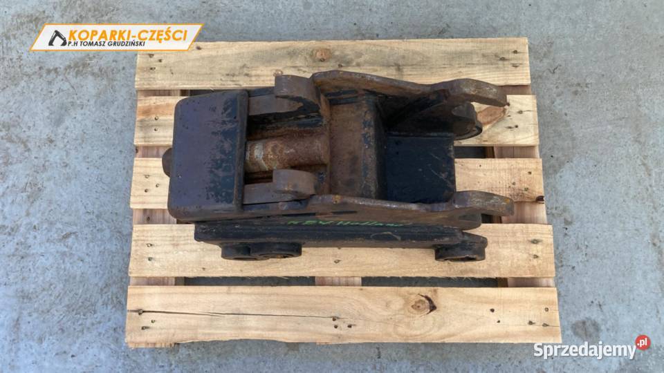 Szybkozłącze mechaniczne Holland Fiat Hitachi Kosakowo