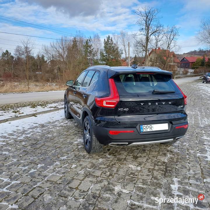 Volvo XC40Napęd 4x4DieselEURO 6INSCRIPTONModel Przemyśl