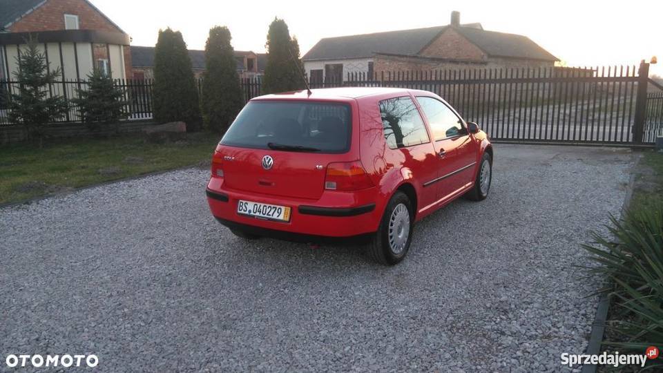 Vw Golf IV 16 AUTOMAT Stan idealny Hatchback Ustanów sprzedam