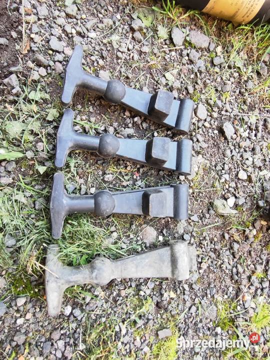 FSC Żuk Lublin uchwyty zamki pokrywy silnika Łódź