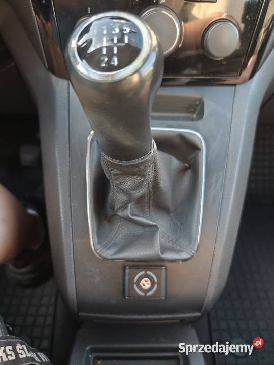 Opel Zafira B 2009 z instalacją gazową Opel Wrocław sprzedam