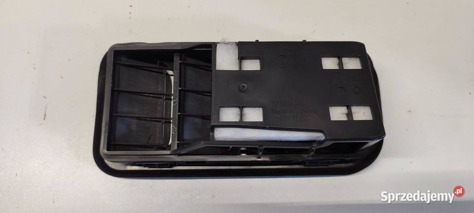 VW TAYRON KRATKA BAGAŻNIKA PRAWA 7N0819465F