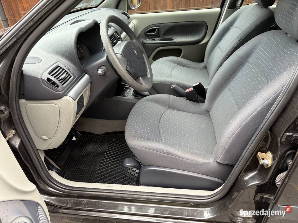 RENAULT Clio 12 Benzyna Salon BEZWYPADKOWE Warszawa
