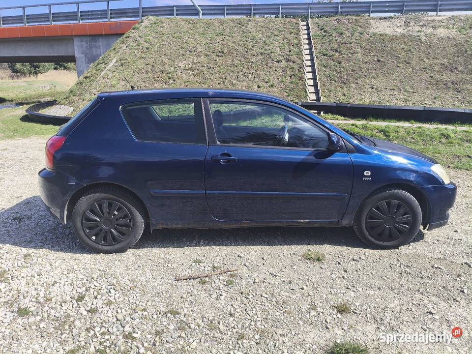 Toyota Corolla 14 benzyna