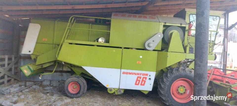 Claas dominator 66 Stopnica