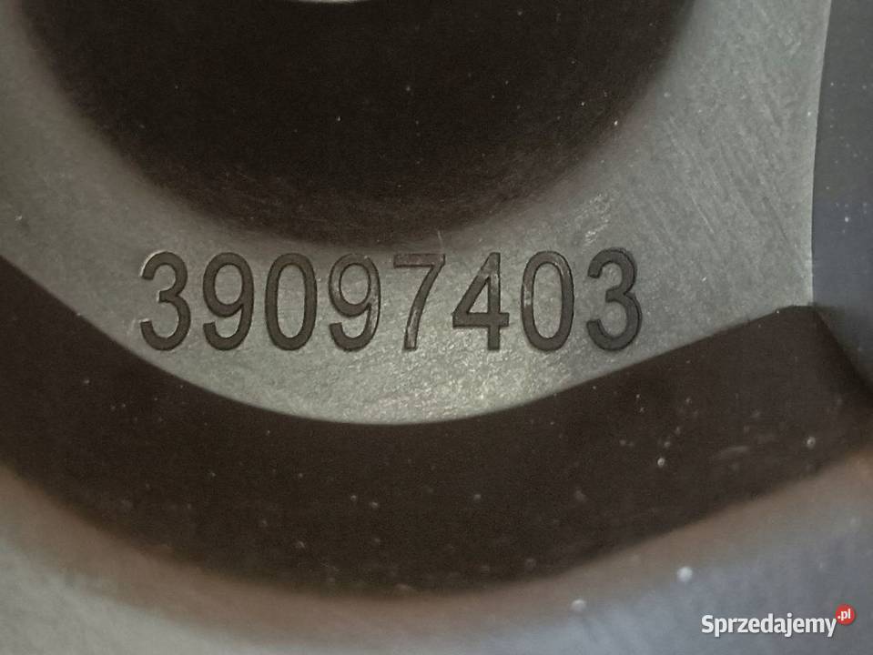 OPEL CROSSLAND X ŚLIZG ZDERZAKA PRAWY TYŁ Pozostałe