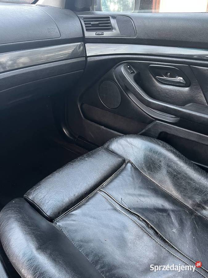 Sprzedam BMW e39 w całości na części sprzedam