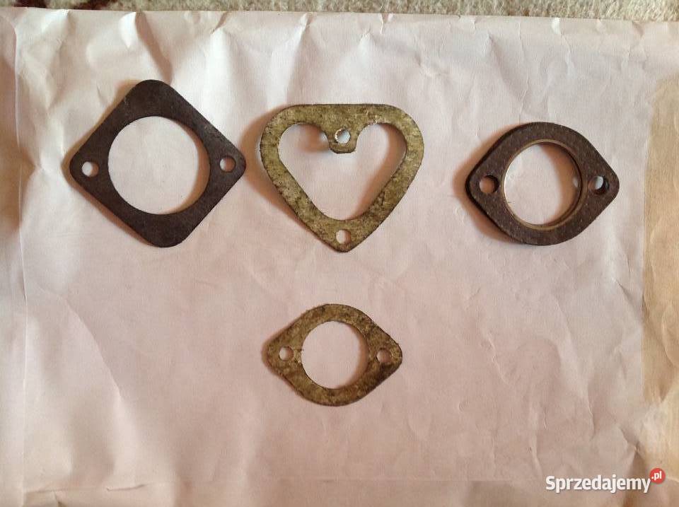 Uszczelki Fiat 126P stary typ różne cz2 Rok produkcji 1982 Wrocław