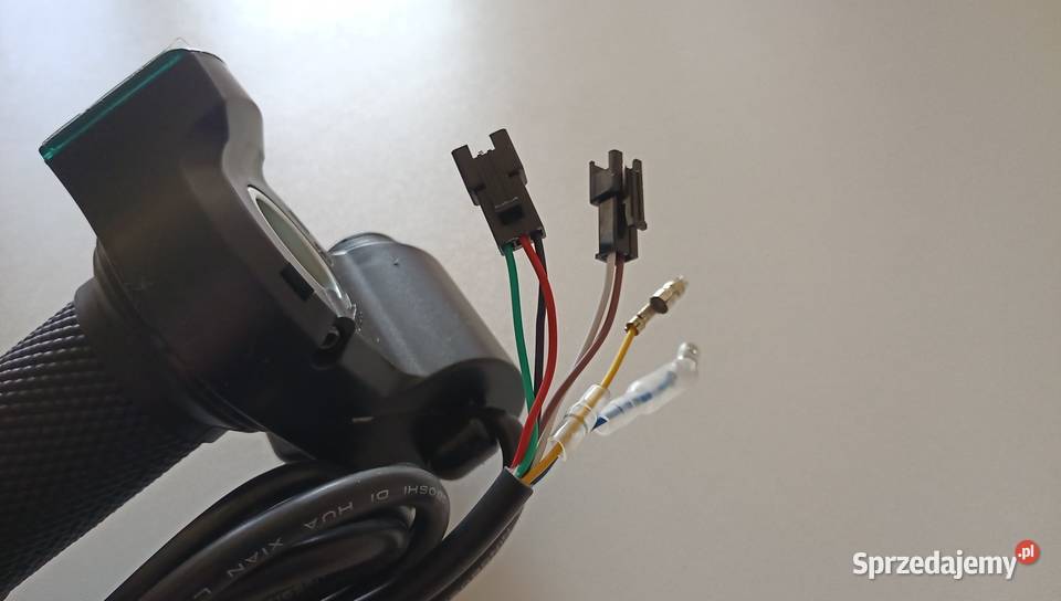 Manetka gazu z woltomierzem światła klakson mazowieckie Warszawa sprzedam