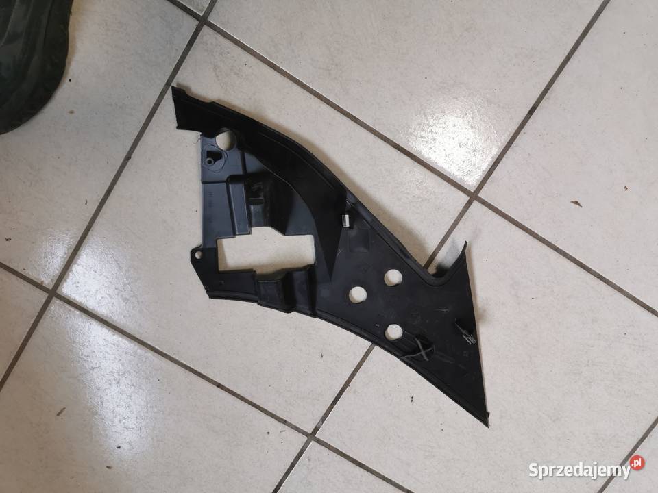 Nakładka lampy Audi A6 C8 4K0805285 Złocieniec