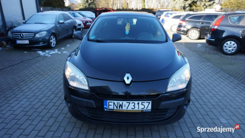 Renault Megane zarejestrowany ubezpieczony światła przeciwmgielne Zielona Góra sprzedam