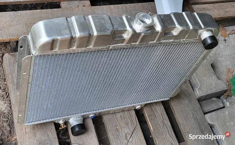 Chłodnica FORD Mustang lata 70 Wesoła sprzedam