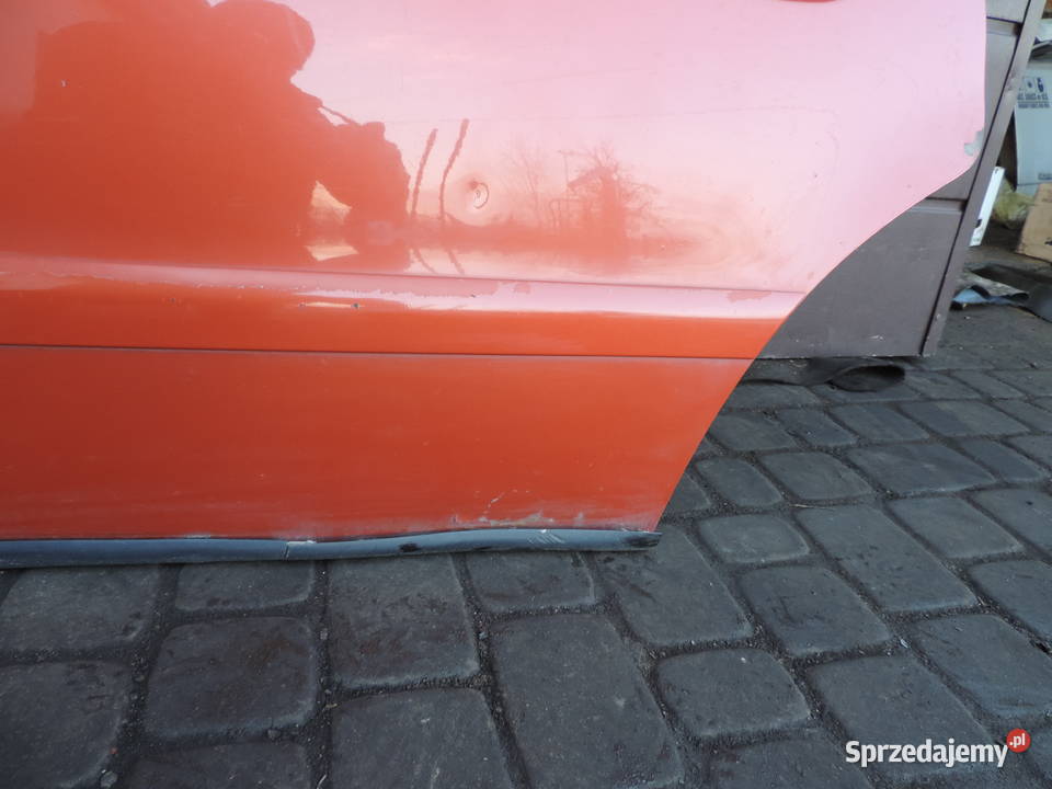 AUDI A4 B5 FL KOMBI DRZWI LEWE TYLNE Nowy Sącz