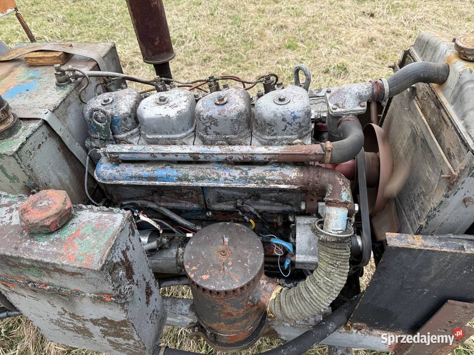 Ciągnik Sam z silnikiem 4011