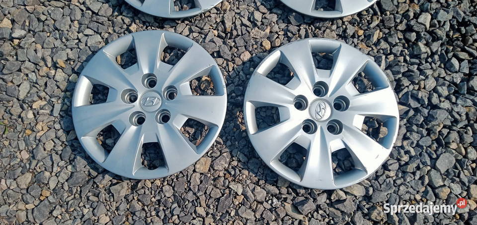 KOŁPAKI ORYGINALNE HYUNDAI I30 15 PRZYKRĘCANE Wolbrom sprzedam