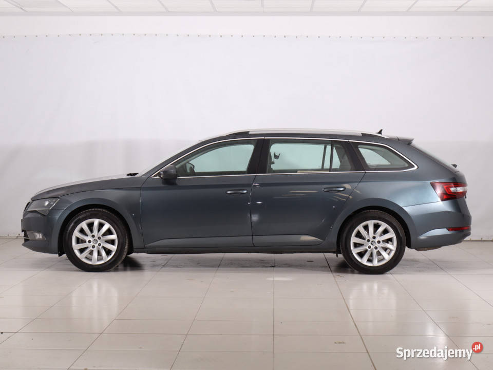Skoda Superb 18 TSI reflektory ksenonowe Piaseczno
