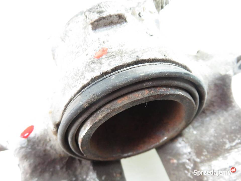 ZACISK PRAWY PRZÓD VW GOLF II 16 TD RA małopolskie