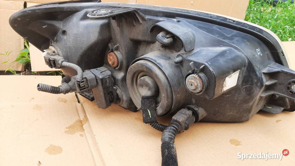 lampa przednia lewa Hyundai Getz przed lift lewy Dębno