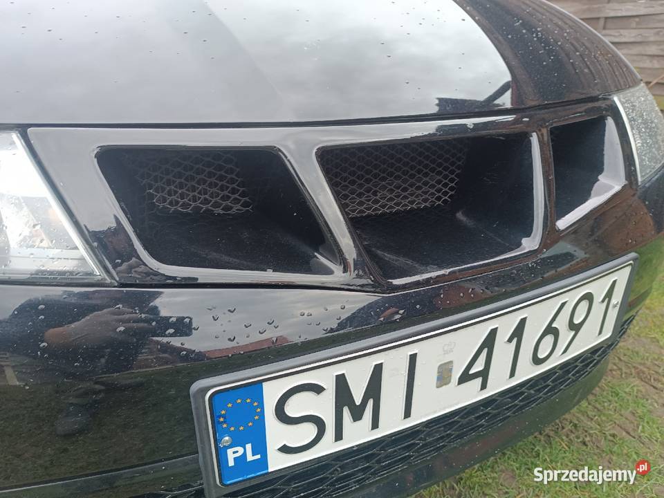 Grill Atrapa przednia Honda Civic VIII UFO Orzesze