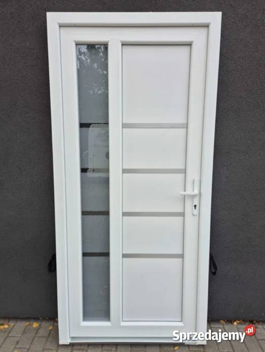 Ozdobne drzwi PCV 100x210 wzmacniane białe Kraków