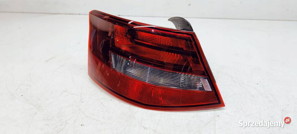 LAMPA LEWY TYŁ AUDI A3 8V 3 DRZWI 8V3945095C osobowe Przystajń