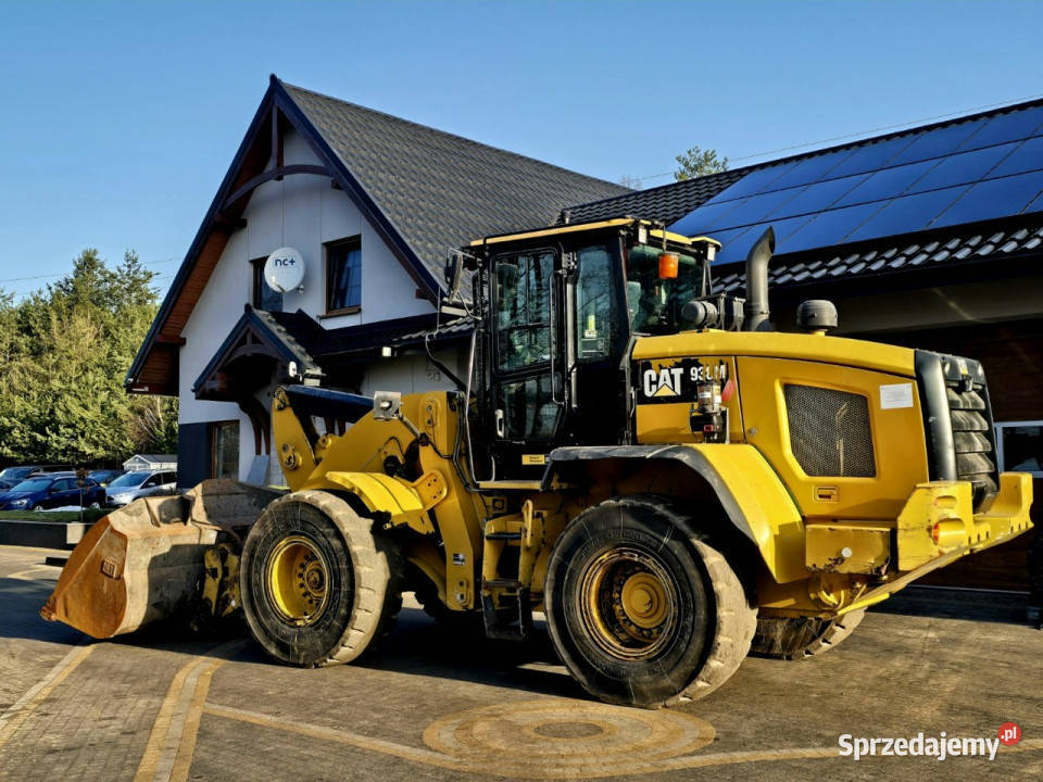 duża kołowa Caterpillar 938 M Ładowarka Koła Skępe