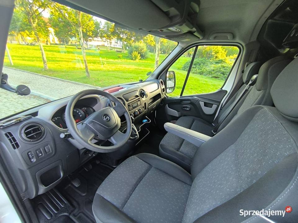 Opel Movano L2H2 średni 2016r oryginalny lakier Rok produkcji 2016 Trzebnica