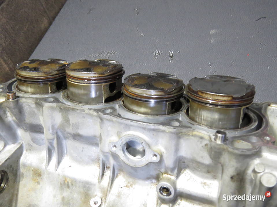 HONDA CBR 600 SC35 01 CBR600 BLOK KORPUS SILNIKA Gdańsk