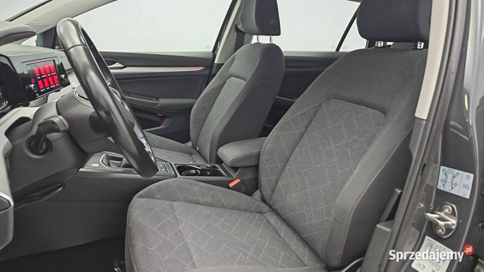 Volkswagen Golf 20 TDI Life Z Polskiego Salonu wielofunkcyjna kierownica Warszawa sprzedam