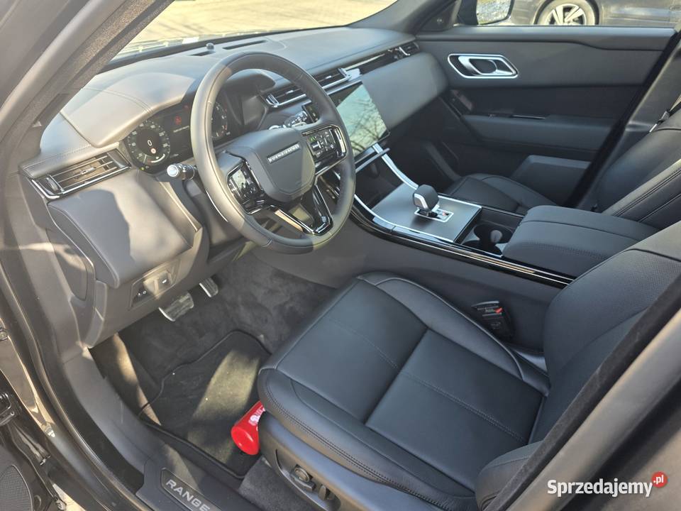 Land Rover Range Rover Velar P400 RDynamic 30