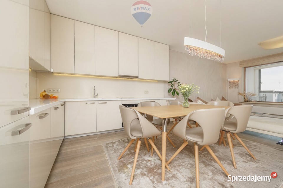 Top i wykończenie 12m2 loggia klima garaż Mieszkania Warszawa