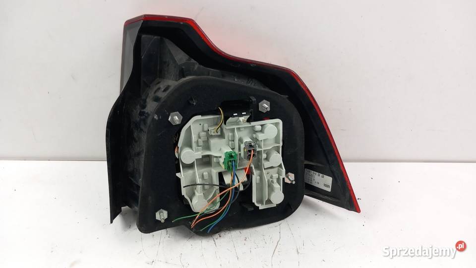 VOLVO S40 II LIFT SEDAN LAMPA TYŁ LEWA wielkopolskie Zbierkowo