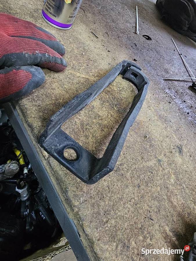 Honda CBR 125 jc34 ślizg łańcucha prowadnica Jelenia Góra sprzedam