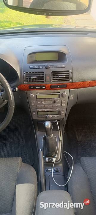 TOYOTA AVENSIS warmińsko-mazurskie