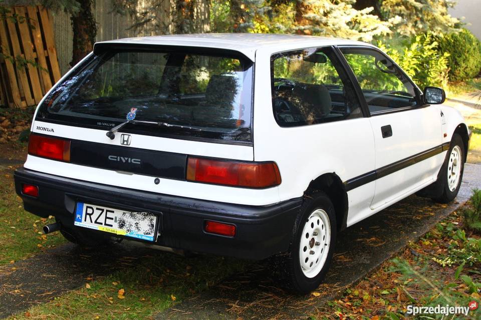 kultowy IV gen 13 16v 179870km Samochody osobowe Rzeszów sprzedam
