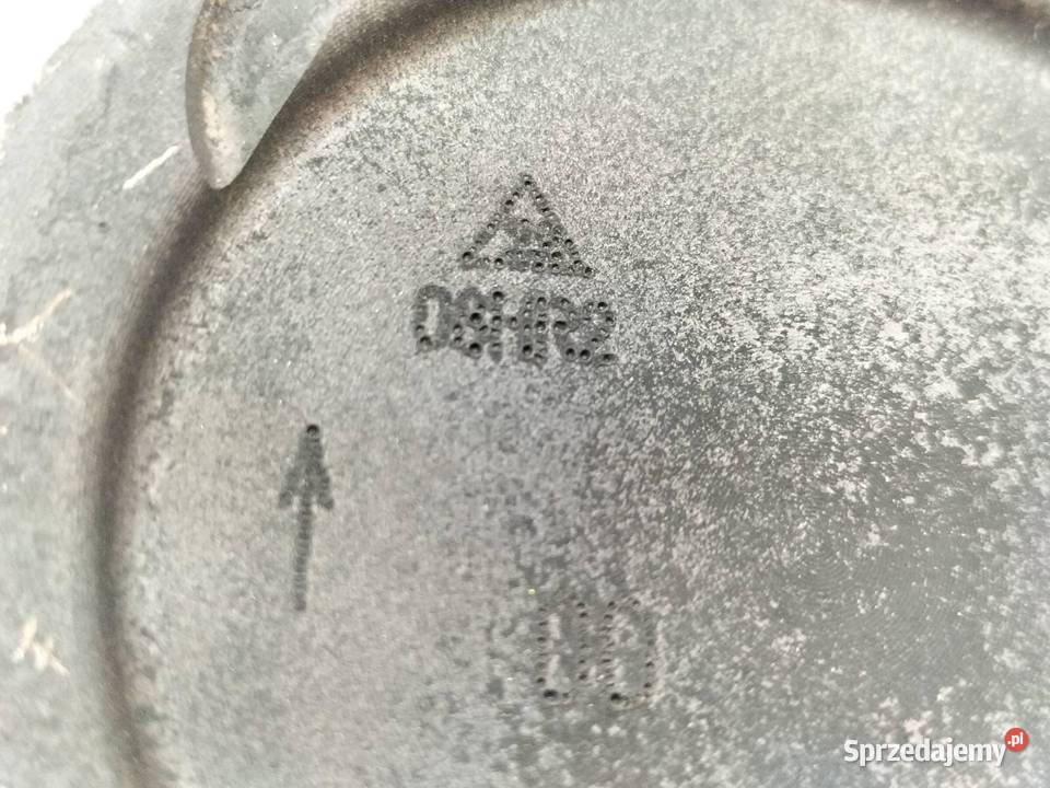 TŁOK KORBOWÓD 14 TURBO Opel Meriva II 2010 B