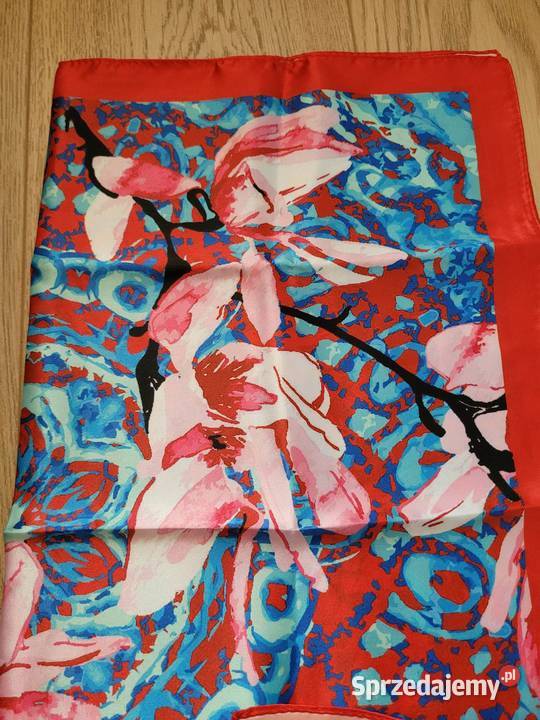 Apaszka w kwiaty mazowieckie Warszawa