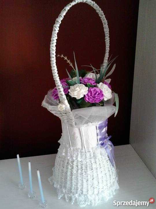 Kosze z kwiatami i bez papierowa wiklina
