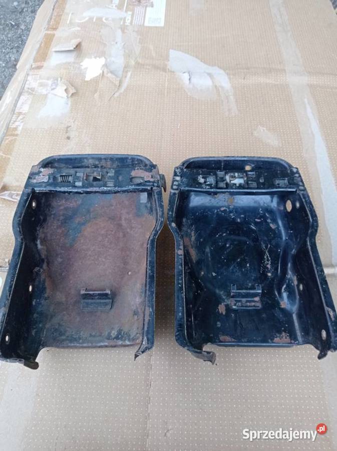 Schowek siedzenia narzędziówka Simson Sr 50 Elementy nadwozia Siedlce sprzedam