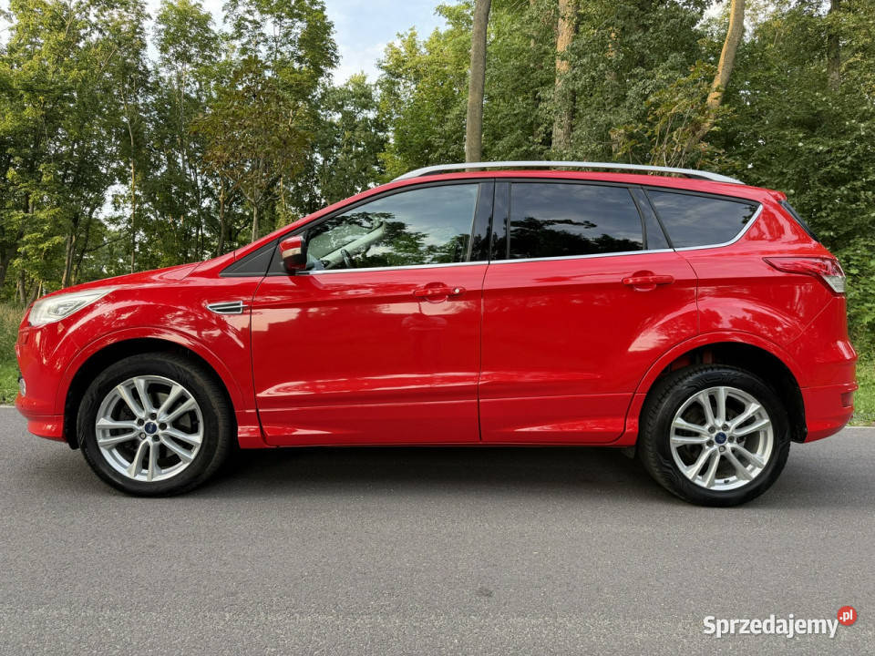 Ford Kuga 20 TDCI 180 4x4 Indywidual Titanium światła LED