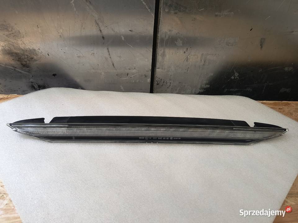 98763105002 trzecie światło stopu Porsche Kakonin sprzedam