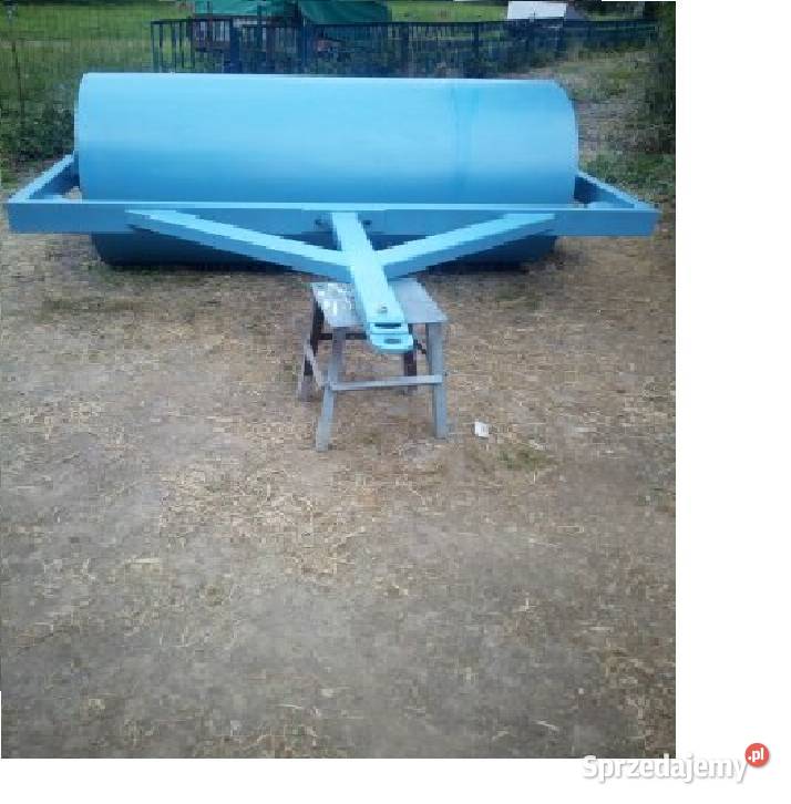 Walec rolniczy boiskowy